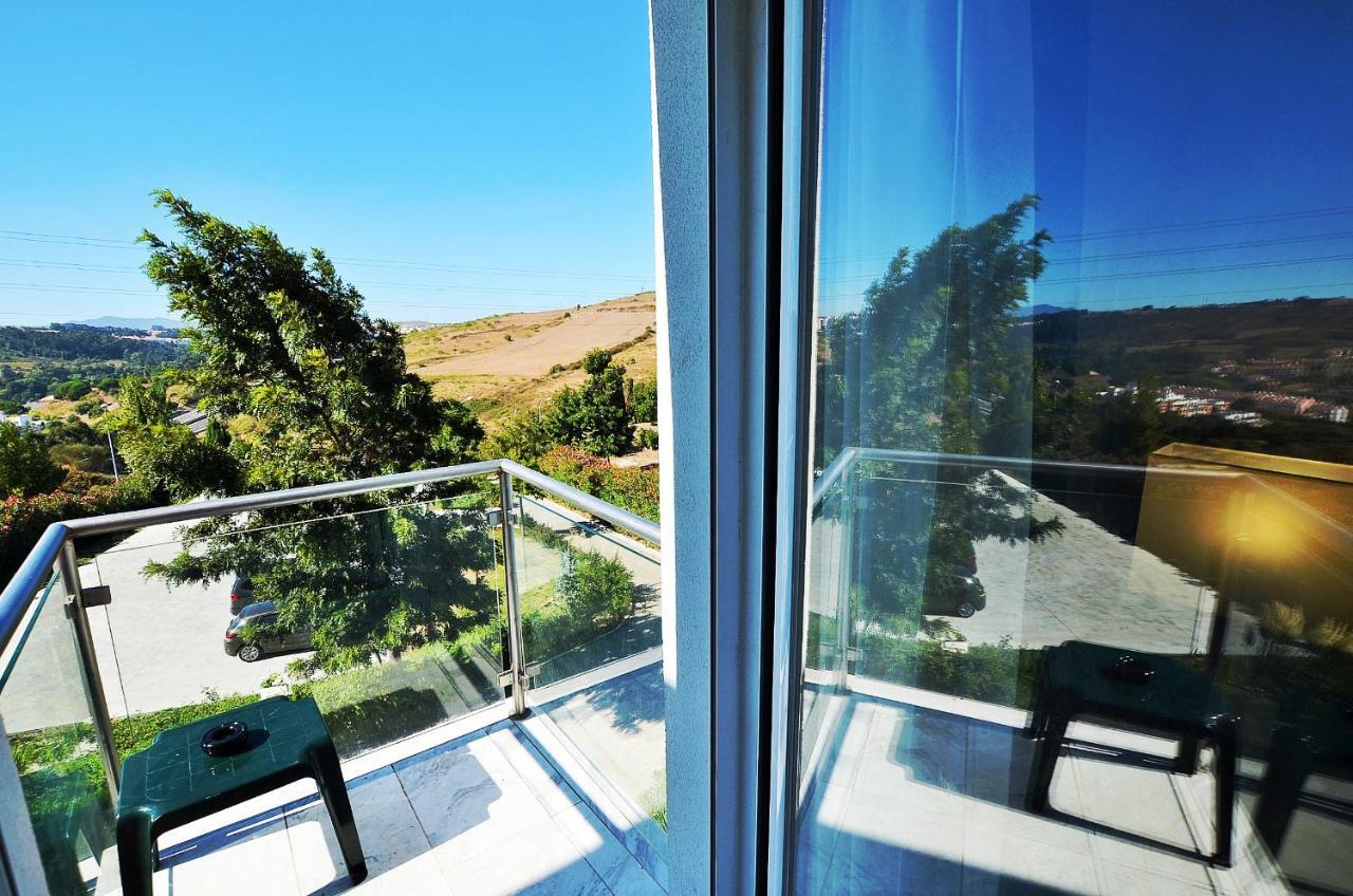 Hilltop Oasis Lisboa Oeiras Bagian luar foto